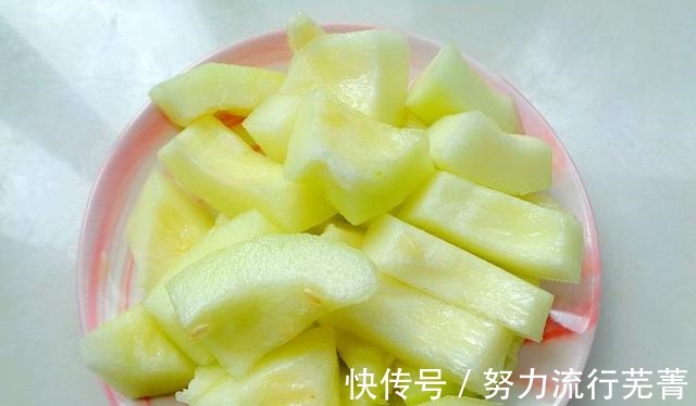 解暑汤|我家三伏天早餐，煎鸡蛋配解暑汤，清热降火，真不错！