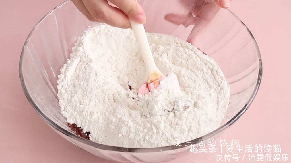 发酵好|立秋后,我家早餐迷上吃它,有面粉就能做,蓬松暄软,补血又养颜