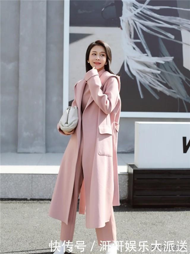 不管什么衣服,尽量多挑这些“显白高级”色!比黑白灰更时髦百搭