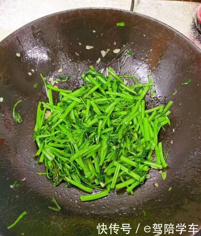 它是“肠道推粪机”,润肠通便,吃一次排空宿便,轻松又舒坦!