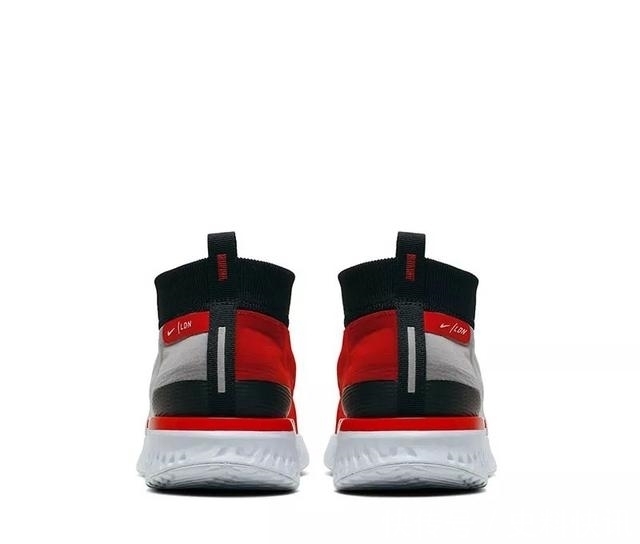 nike 穿这双鞋要「注意安全」！Nike React 又有新鞋