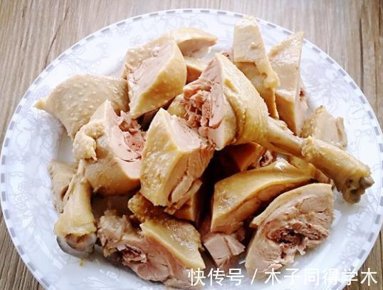 鸭腿加盐，教你自制家庭版“盐水鸭”，咸鲜肉嫩，连骨头都香