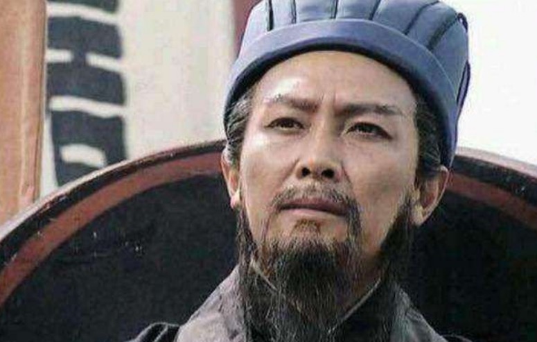 处于|邓艾若生在三国前期,武力大概会处于什么水准呢?