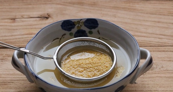 入秋后，南瓜和小米是绝配，我家每周吃2次，越来越有精气神！