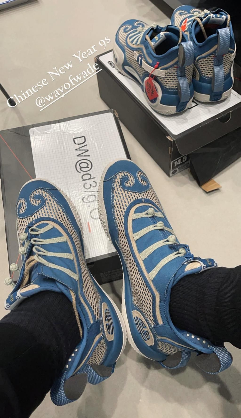 WOW9 新年配色，拉塞尔上脚，果然还得球员穿才更有味！