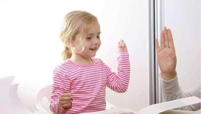 家长们|家长在这4件事上没必要“节俭”,你越舍得孩子越优秀,别不信