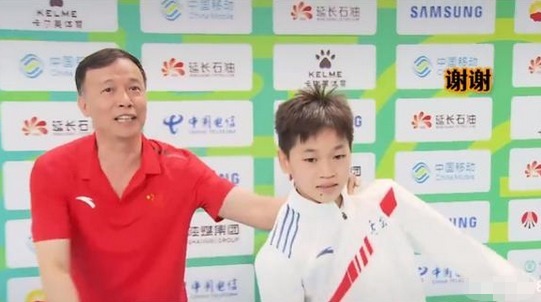比赛|何威仪首谈全红婵拒绝赛后采访，教练：比赛+领奖！实在忙不过来