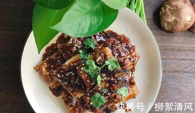 营养价值|立秋后多吃这菜，高钙高蛋白，一煎一拌，汁浓咸香，比肉还好吃！