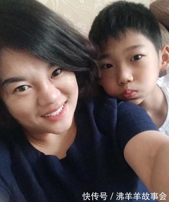 星光大道|山楂妹因殘疾被親生父母拋棄,成名后拒絕認親,只愛養(yǎng)父母