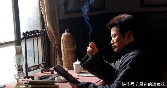 鲁迅最出色的警世十言,你肯定都背过,可还是深刻到头皮发麻!