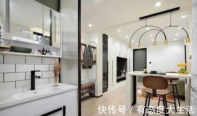 户型|40㎡一字型单身公寓,小户型都能这么时尚舒适,还买什么大房子!