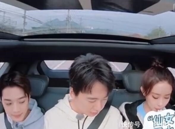 高情商聊天和低情商聊天对比,情商对话的艺术:高情商与低情商聊天的对比