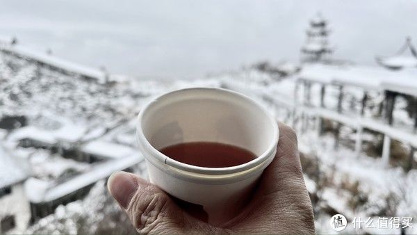 天净|梅岭印象3，天净湖最后一场冬雪，偶遇瀑布云