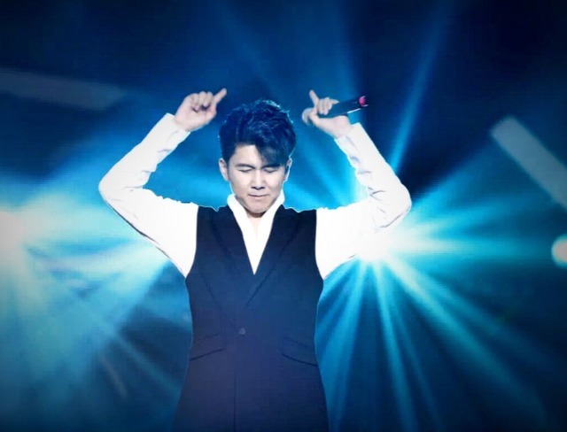 创作&中国“最倒霉”的歌手,写一首红一首,然而自己唱一回黄一回