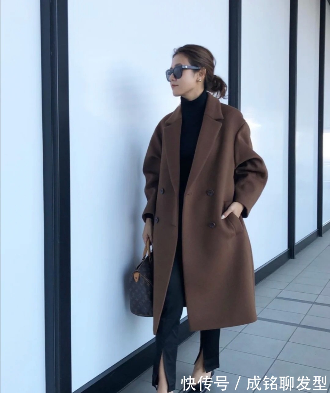 减龄|越简单越高级,女人过了四十就别穿得太花哨,这几种搭配洋气减龄