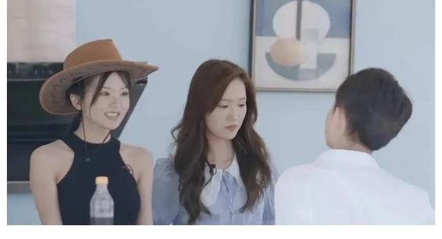 讓觀眾嗑不動(dòng)CP的綜藝還能叫戀綜嗎？《機(jī)智的戀愛》太令人下頭了