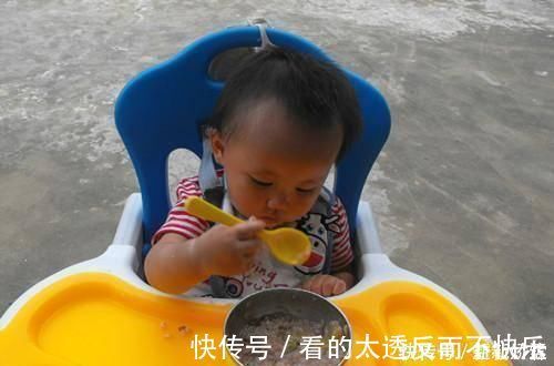 脾胃|这碗“毒米汤”坑了多少娃家长长点心,医生坦言3种辅食别碰