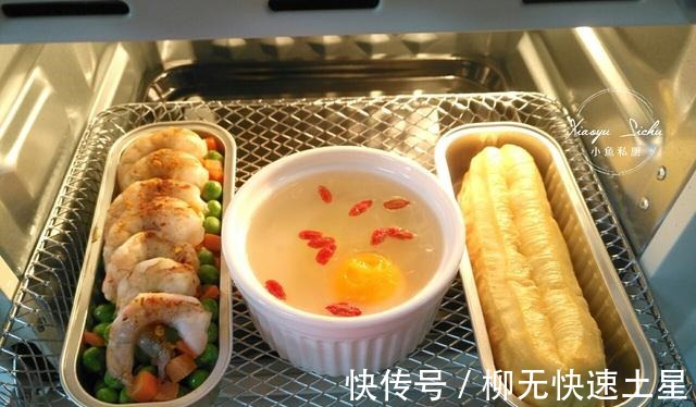 45岁阿姨的一人早餐,主食和菜一起出锅,吃得热乎还省事!