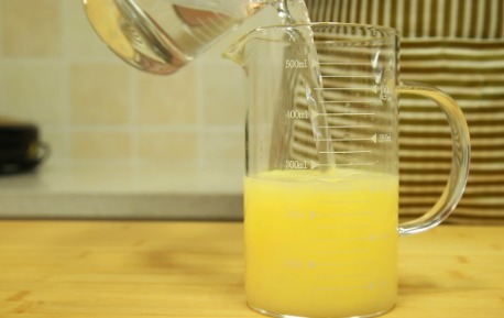 蛋糕|玉米面最正确的做法,开水一烫,筷子一搅,儿子说比蛋糕好吃