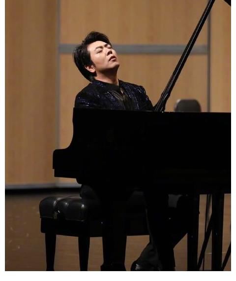 郎朗|鋼琴家淪為綜藝咖？朗朗終于在《青春環(huán)游記》給出原因，太意外！？