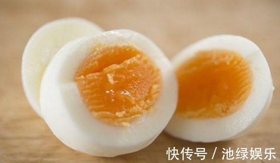 饮食习惯|养护血管常吃4种食物,清血管降血脂,血管越吃越年轻