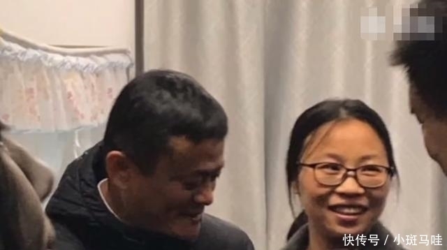 现场|马云夜访武大女生宿舍,现场欢声笑语!女博士晒合照却被吐槽P图