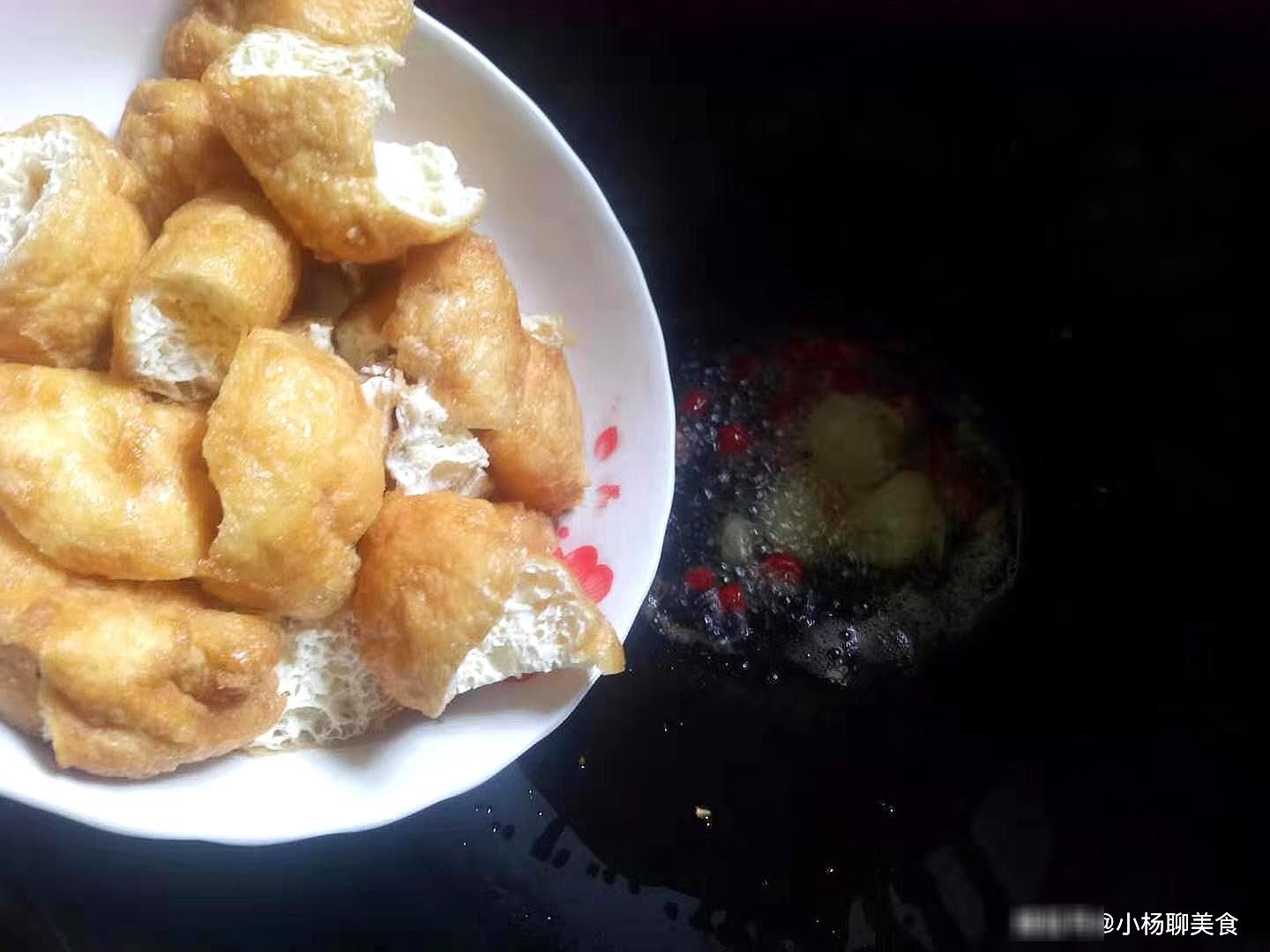 这最接地气的家常菜,人人都喜欢吃,成本才3元,做法简单又好吃