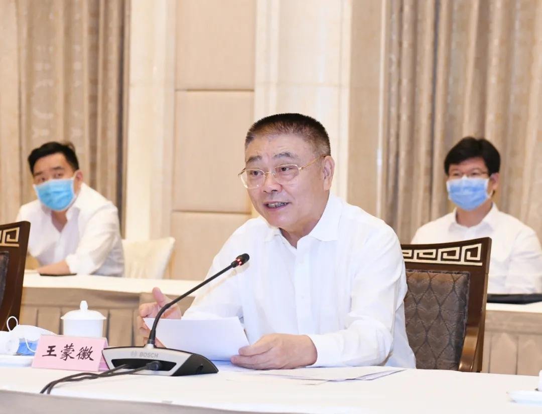 缴存|公积金迎来新变化，专家建议直接取消，新措施相当于直接涨工资