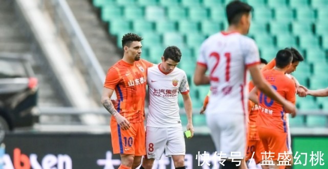 上港|央视播2场泰山队比赛,颁奖神秘嘉宾会是谁与上港第3战谁能夺冠!