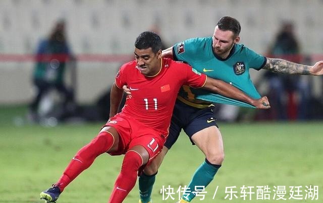 洛國富|李霄鵬犯難了！國足兩大核心巴西樂翻天，12強賽還怎么打！