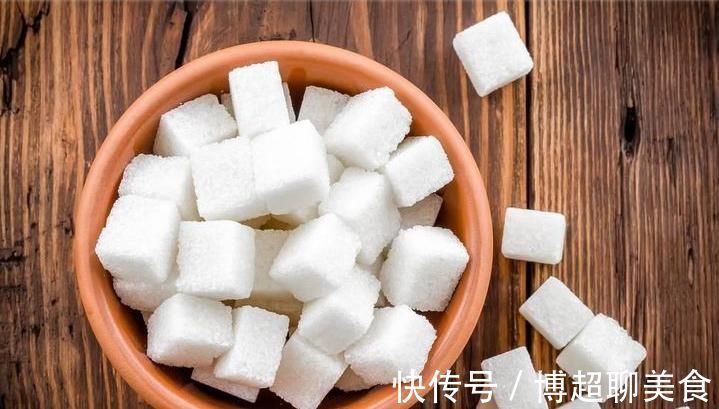 高血糖|清晨绝不能吃四种食物,容易使血糖波动,如何控制高血糖呢