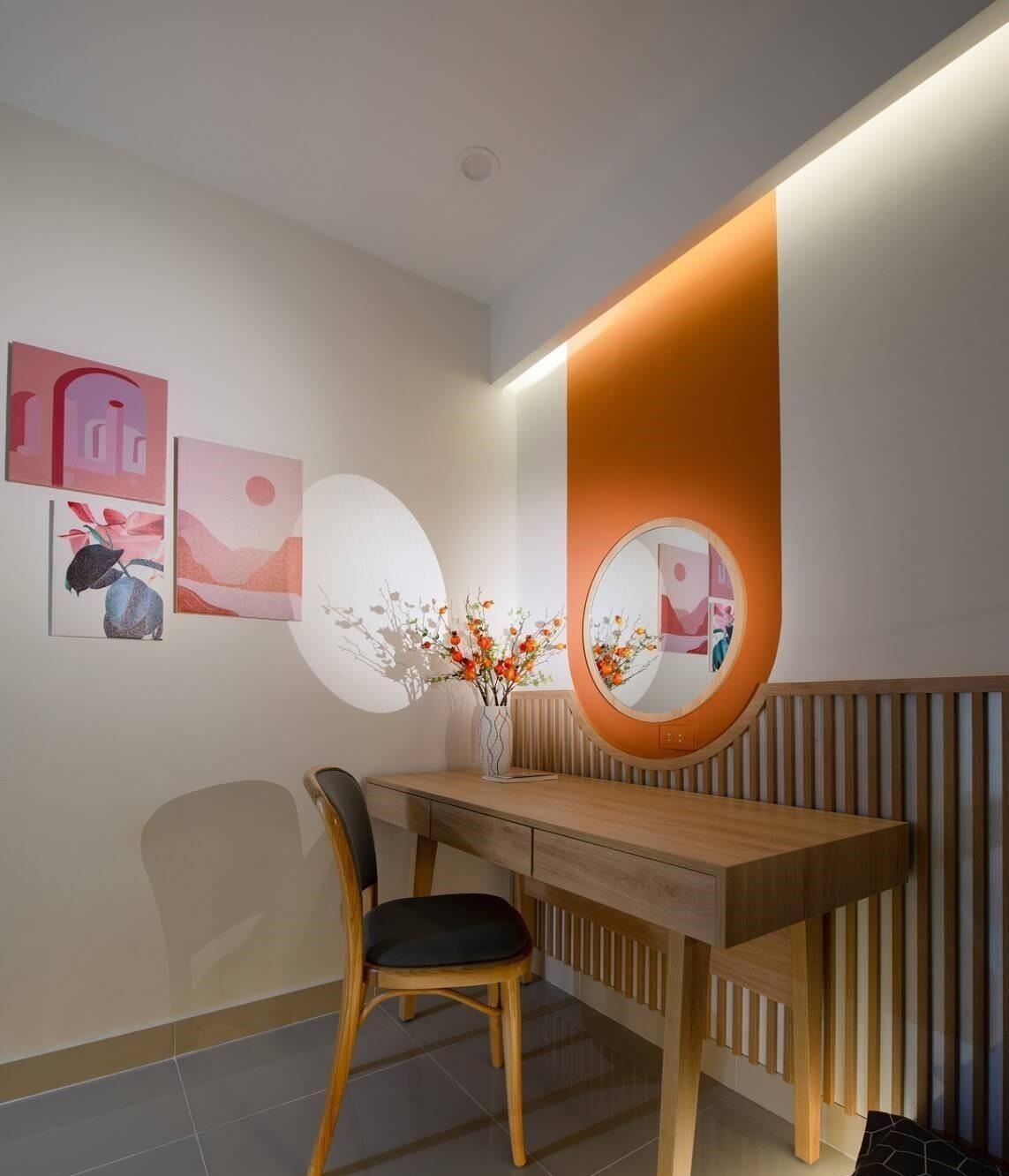 上下铺|78㎡“去客厅化”,扔掉沙发靠墙打5cm高地台,一家5口越住越宽敞