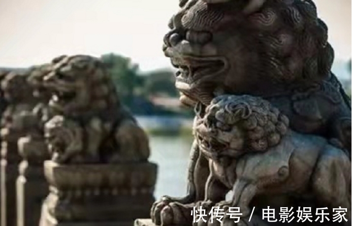 明珠$高手写下一首诗篇，通篇110字都读一个音，读完感觉说话不利索了