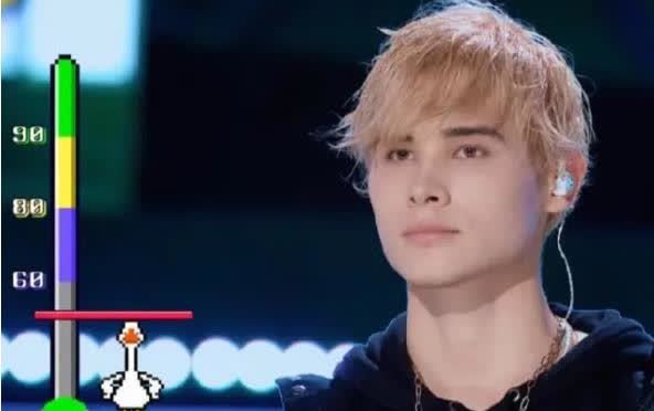 被节目组强行拉来参赛的他,全程打瞌睡,观众表示:强扭的瓜很甜