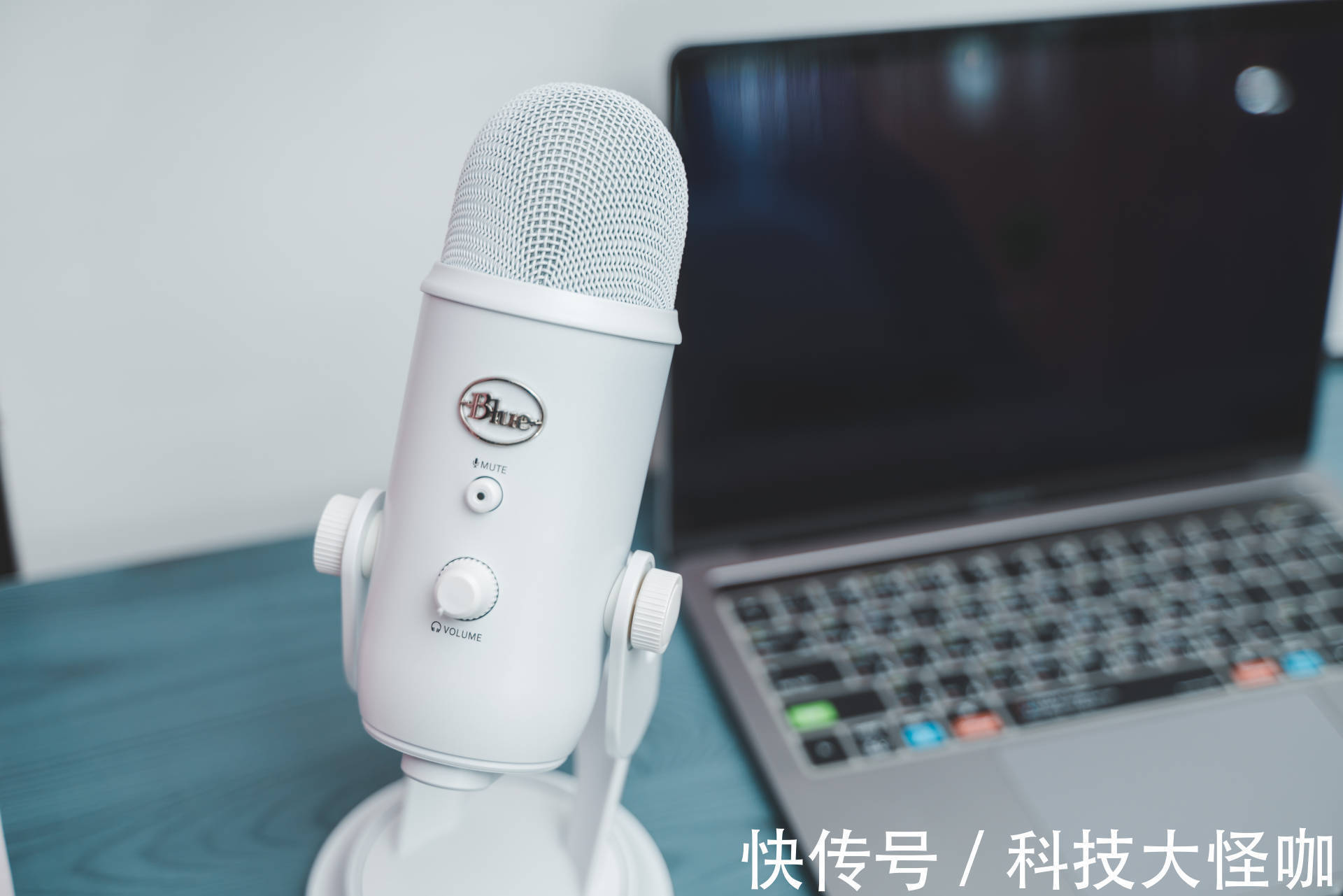 麦克风|罗技Blue Yeti大雪怪直播麦克风,直播间的麦克风的扛把子