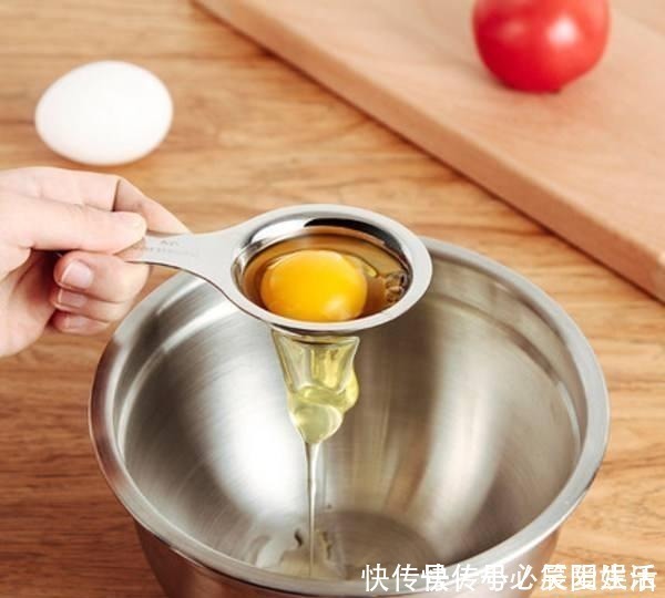 女人衰老得快,教你4个紧致脸部小妙招,让你比同龄人年轻