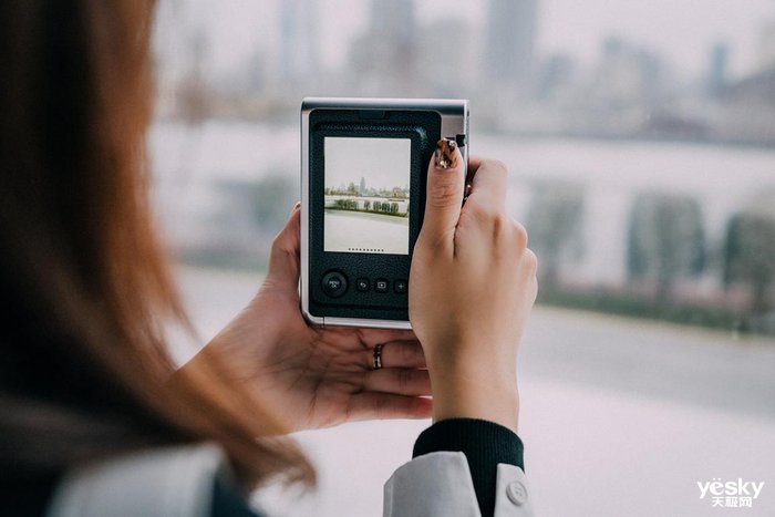 inst感受复古与科技的碰撞 富士instax mini Evo实拍体验