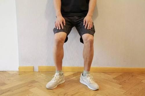 医生|走路时，膝盖突然“软”一下，是怎么回事？医生说出答案，别忽视