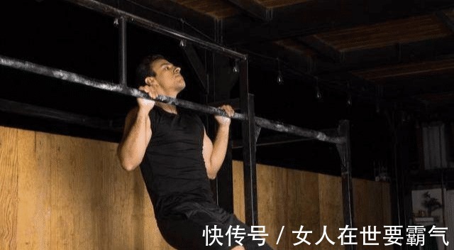 训练|健身房锻炼一定要掌握这七个动作, 增加全身力量！