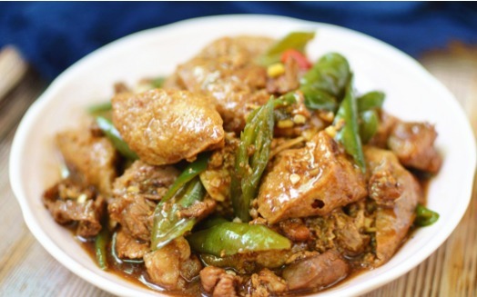 豆腐最下饭的做法,每一块都吸饱了汤汁,端上桌都抢着吃