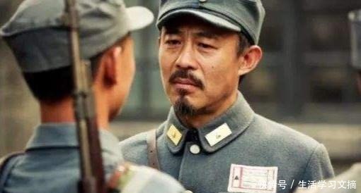 百姓|儿子牺牲3个月后,父亲也战死沙场,为悼念他,全国降半旗三天