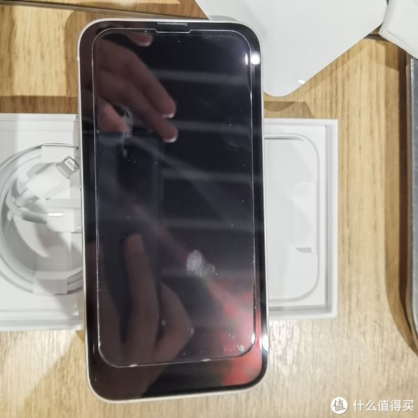 手机|自用iPhone 13配件小盘点-壳膜篇