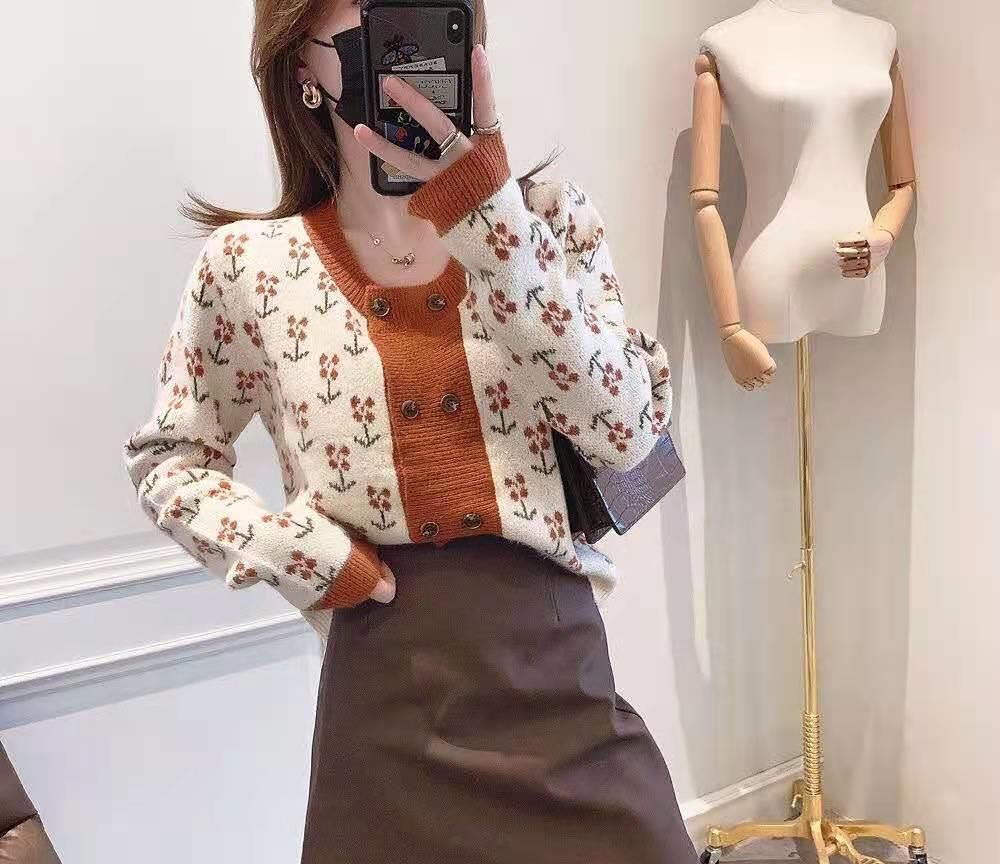 “开衫”怎么穿才好看？学时髦女人这样穿，洋气减龄，谁穿谁好看