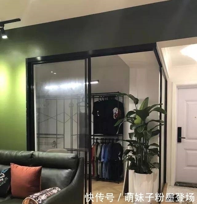 装修|机智老公,坚持玄关“下沉”5cm,餐厅包进厨房!实用极了,晒晒