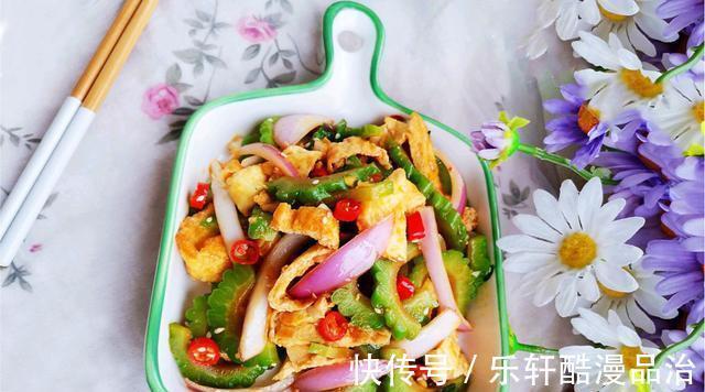 小米椒|太厉害了！苦瓜和它是绝配，简单拌一拌，清热解暑，让你安稳入秋