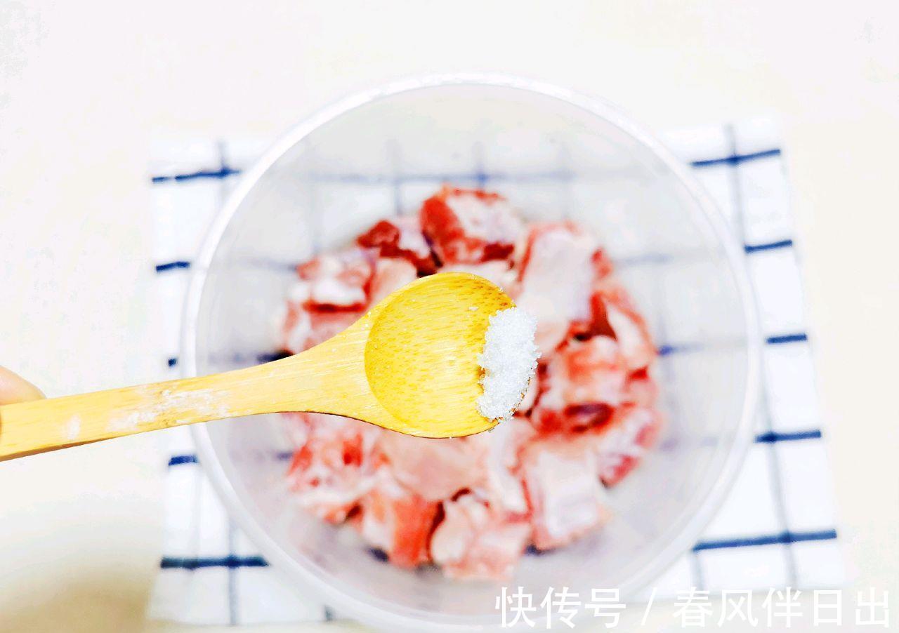 鲜美|鲜香四溢的清蒸排骨,肉质鲜美,制作简单