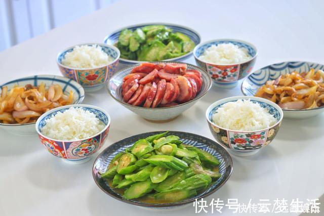 我家从去年起实行不完全分餐制，看看我家分餐长什么样子吧