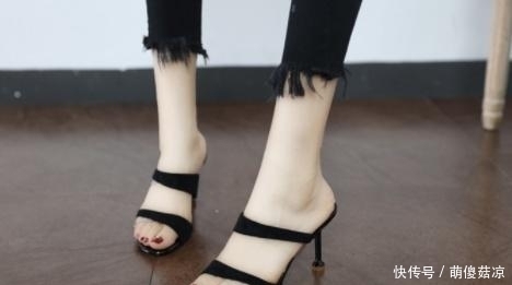 精致的高跟|独具特色的细跟凉鞋,精致有格调,穿上也是别有一番风味