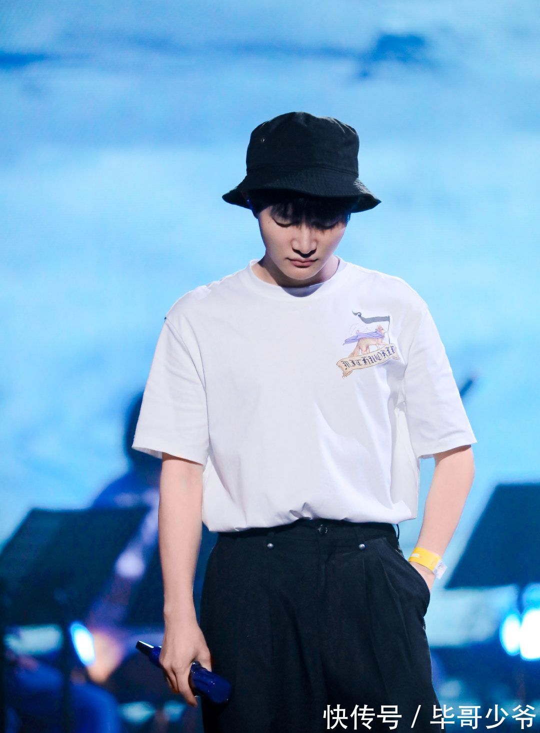 郎朗|湖南卫视818节目单来了，周深不仅要唱《大鱼》，还要唱平凡之路