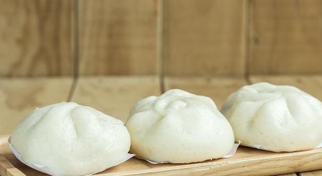 慢性疾病|血糖偏高的人,3种食物最好少吃,或许稳定血糖并不难!